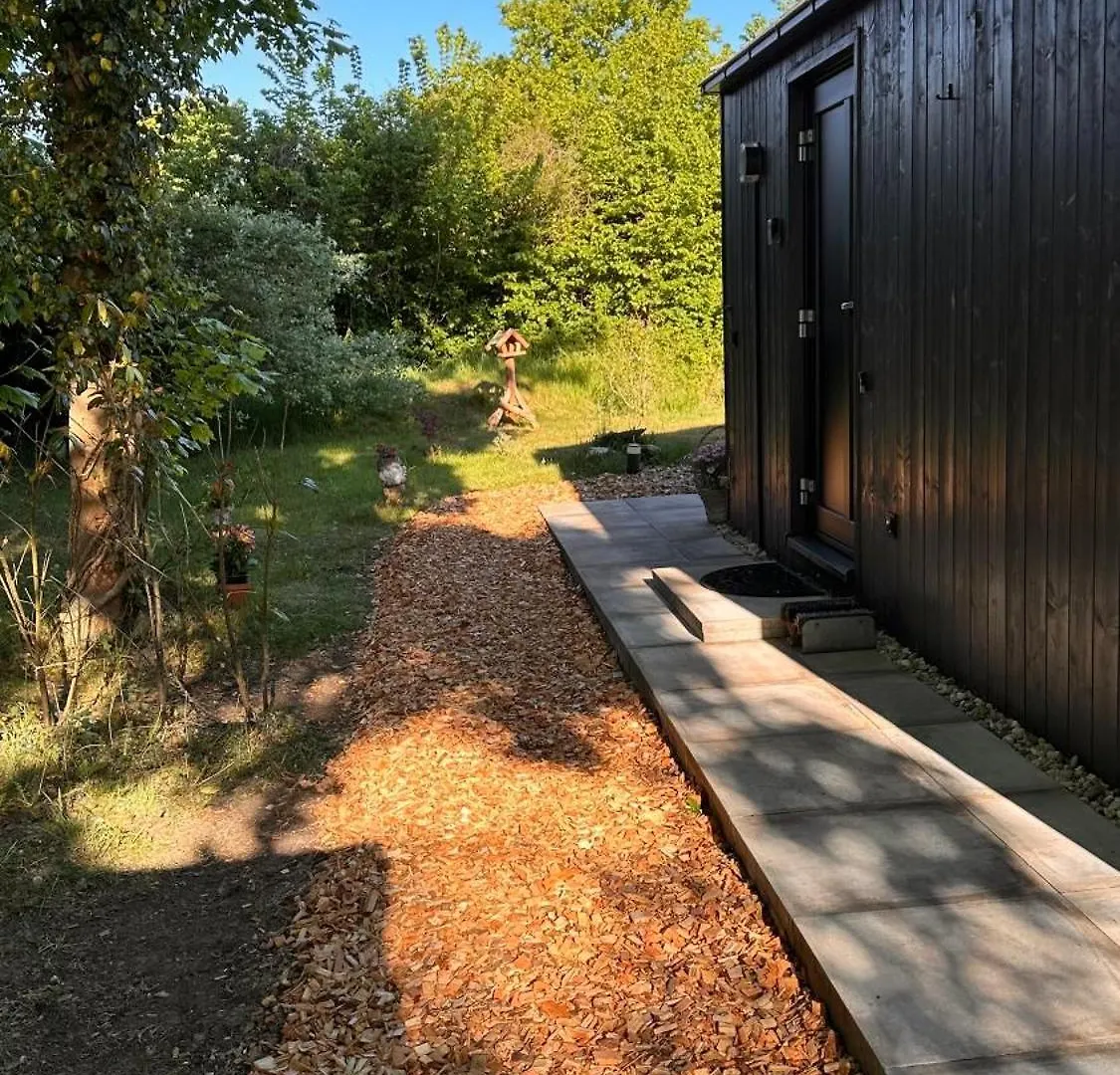 B&B Het Duinhuisje Met Jacuzzi, Gratis Parkeren, 2 Fietsen Te Leen, Airco Zandvoort 0*,  Netherlands